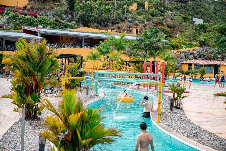 img acuaparque nacional del chicamocha atracción rio lento plano medio corto