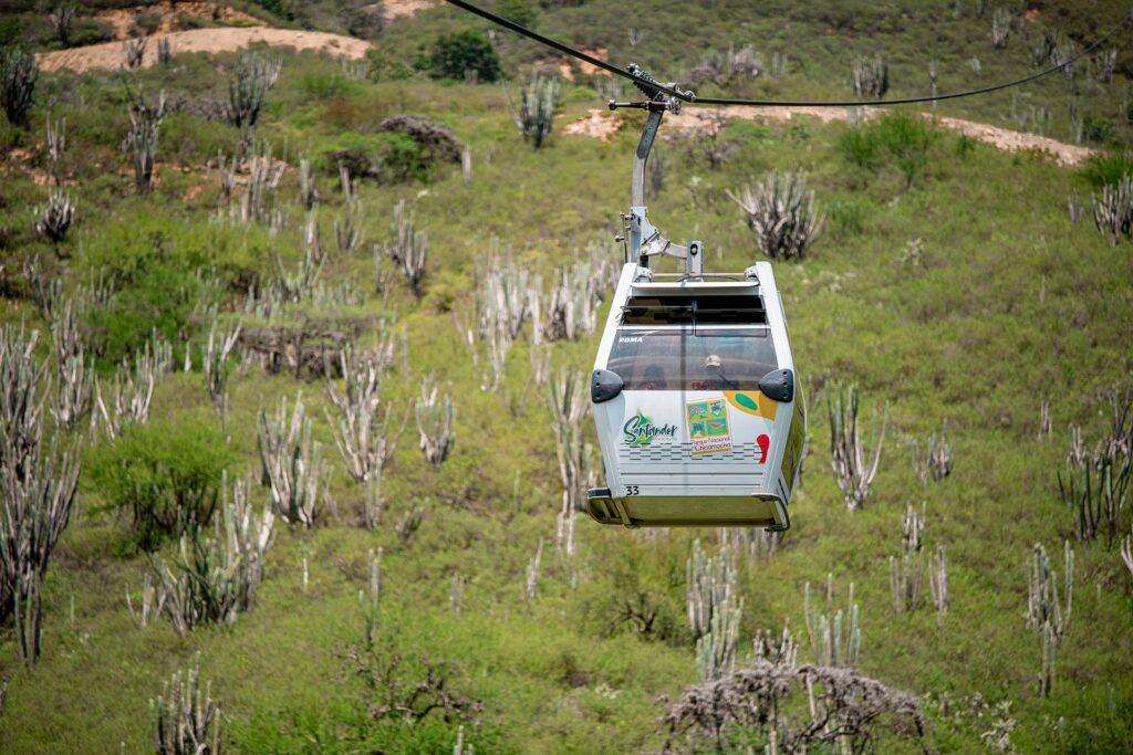 img parque nacional del chicamocha cabina teleférico primer plano