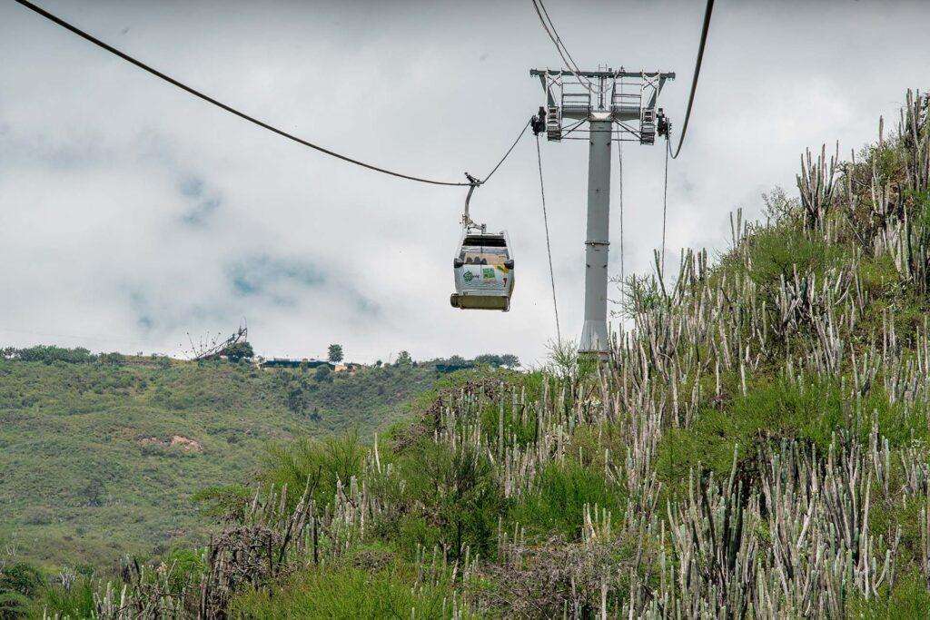 img parque nacional del chicamocha viaje en teleférico plano medio