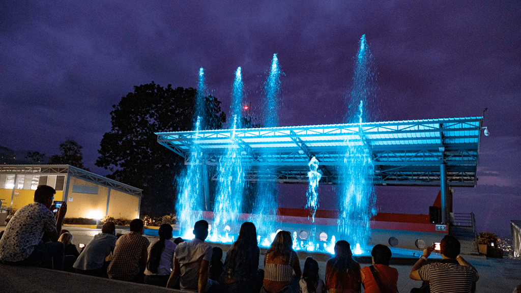 img-fuente-santisimo-azul